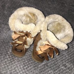 Bailey Bow Ugg Boots ❄️